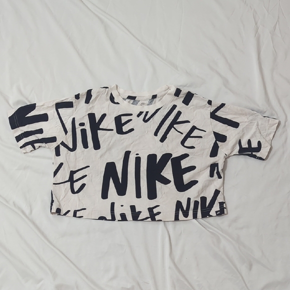 Nike Tee, Color Black And White, Size S - Picture 1 of 11